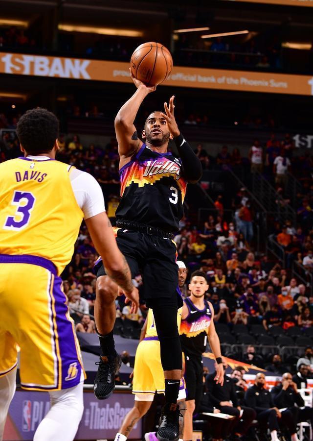 他用稳定的 他用稳定的