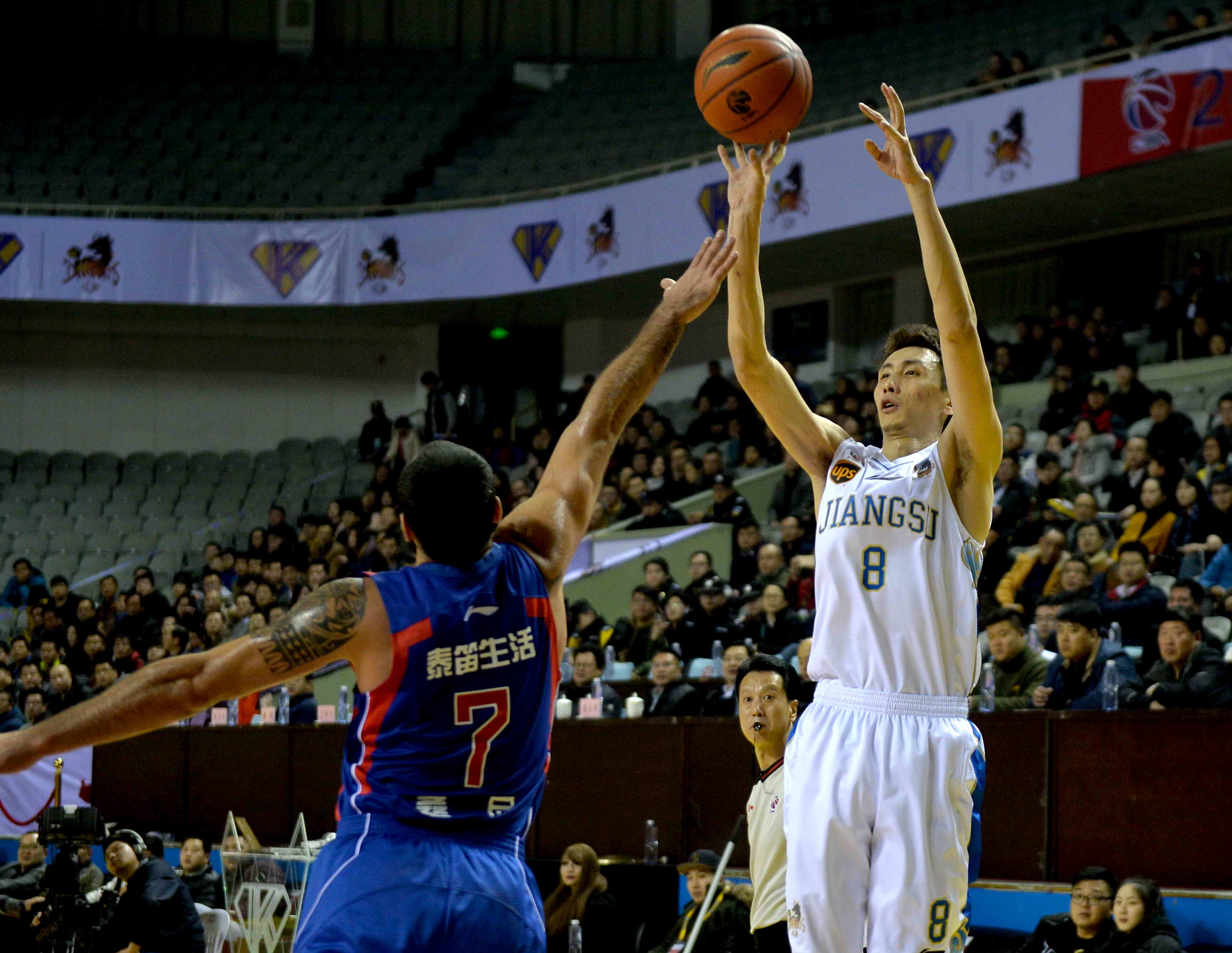 成为一个独 成为一个独