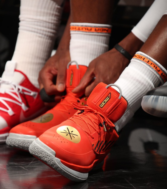 允许自由攻 允许自由攻